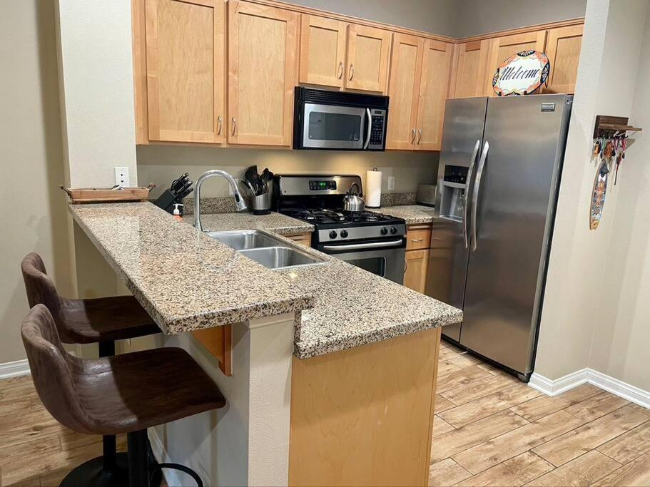 Apartamento 28 Night Minimum In The Gaslamp Quarter By Petco Park, Pool, Jacuzzi, Dogs Ok
